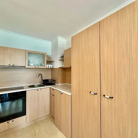Apartment Modern One-bedroom In Diamant By Menada *